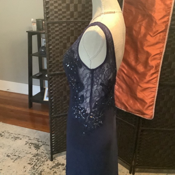 Camille la vie  Elegant Navy Blue Gown /Prom Dress Size 6💙 - Picture 11 of 14